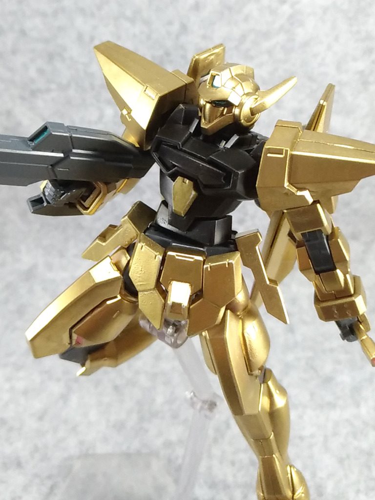 そういえば百式のツインアイって赤でしたね。