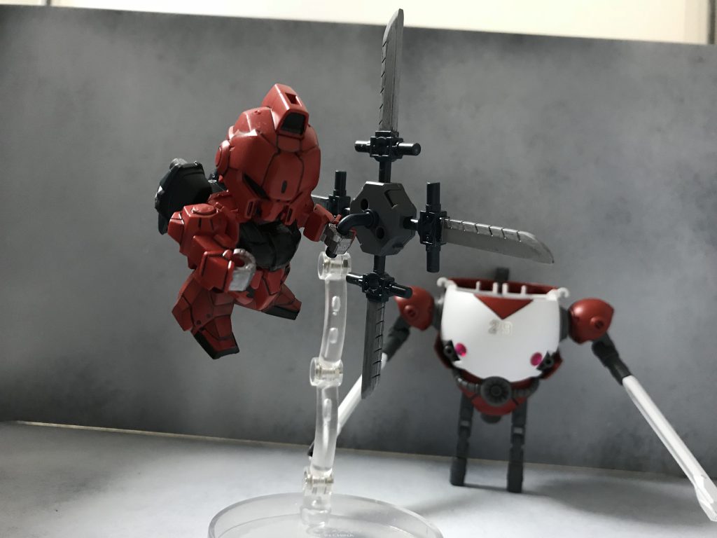 あとプロペラはガシャプラ用の風魔手裏剣にも出来尚且つ剣と4本にも分離できます。