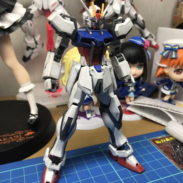 ストライクガンダム(ウェザリング＆つや消しの練習)