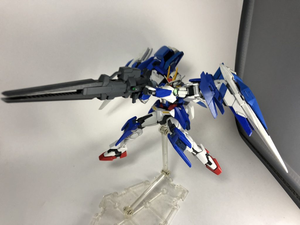 ツインドライブから得られる粒子量により艦首砲レベルの射撃ができる