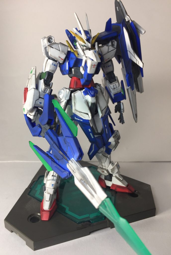 なるべくダブルオーダイバーの余剰パーツを使うようにしてみました。