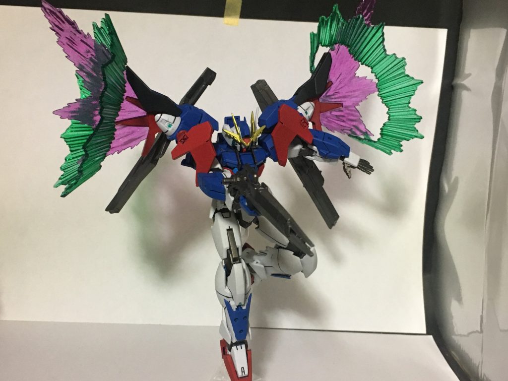 ライフルはGNソードⅡと組み合わせてできたGNブラストソードⅡになっています