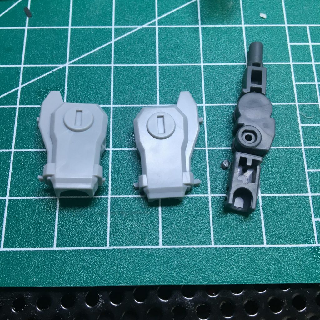 腕にストライクの関節をはめこみました!