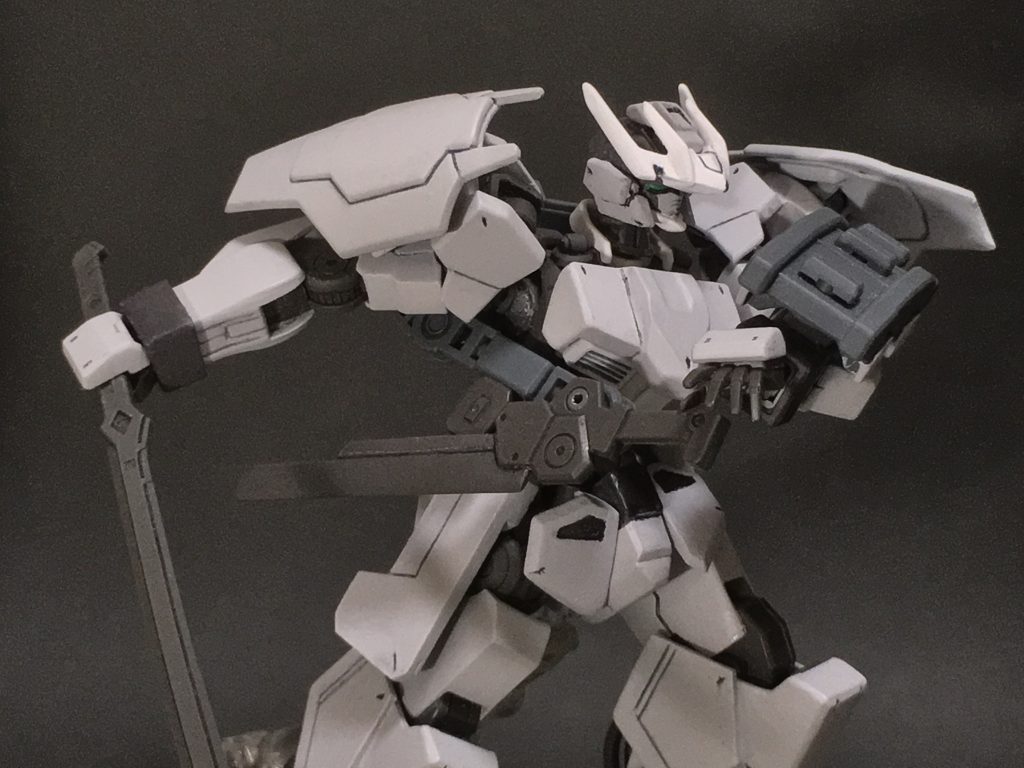 ASW-G-34 ガンダム・フュルフール–4枚目/制作者：アルパカ・C