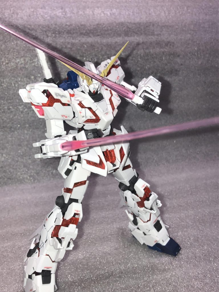 続いてサーベル＆トンファー。かっこいいけどトンファーはデストロイモードの時だけしか使えない設定いる...？