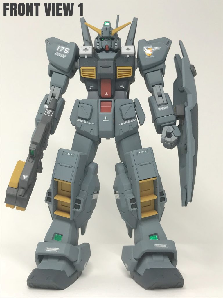 この機体は強襲特化の『アサルト タイプ』
として仕上げました。