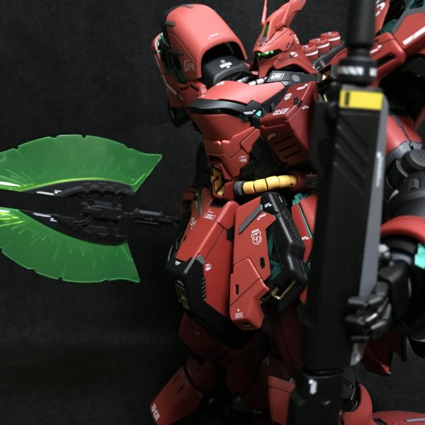 MG 1/100 サザビー ver.KA｜@gyuuuutoraさんのガンプラ作品