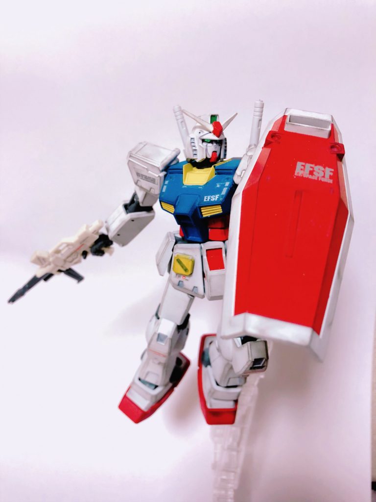 やはり可動は範囲は少ないですね笑