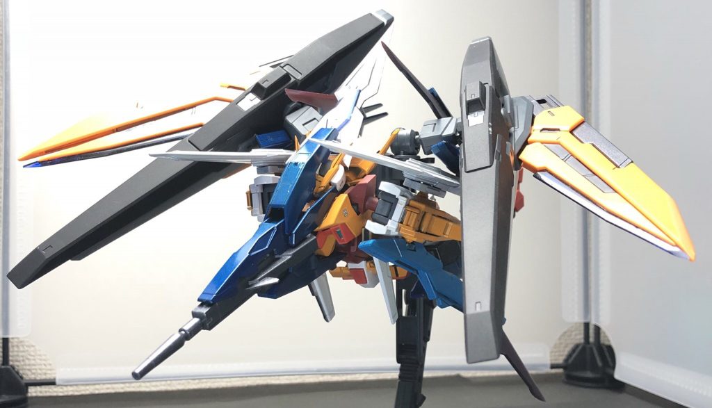 差し替えなしで完全変形も可能です