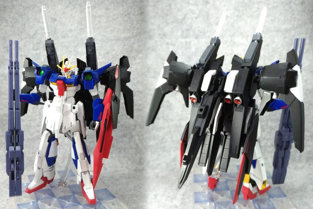 ライフルは友人からもらった1/100のWゼロのバスターライフルです。
普通に持てました。
バックウエポン1は腰の穴に接続しているだけで特に改造とかしていません。