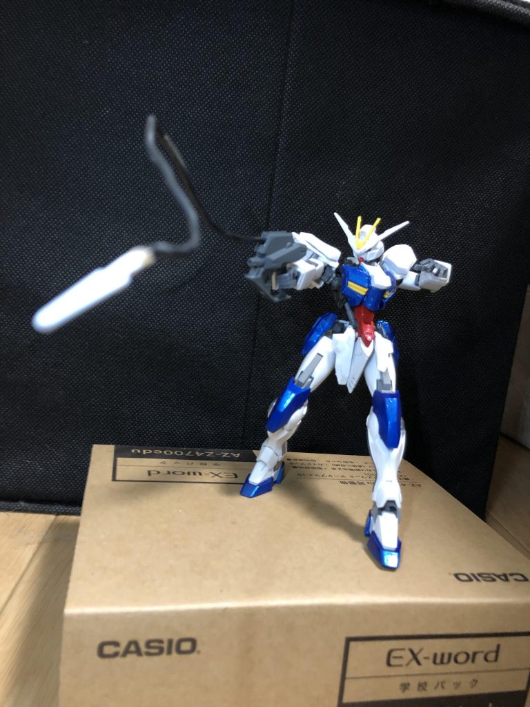 某クモ系ヒーローのように移動に使うもよし、こたつから出たくない時に使うもよしの万能武器です。