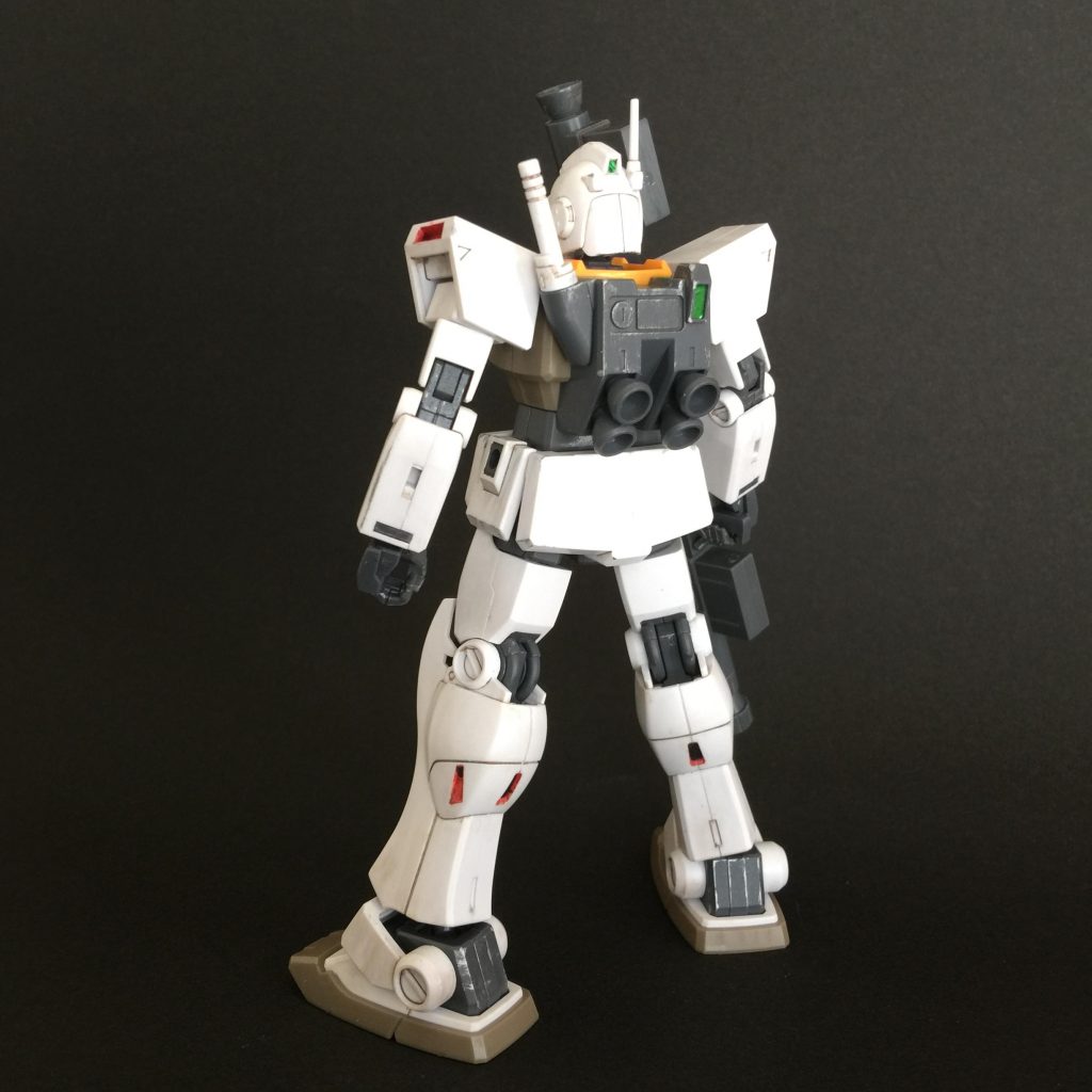 ウェザリングカラーとパステルで
地上用っぽく汚しております。
センサー部はラピーテープにて再現。