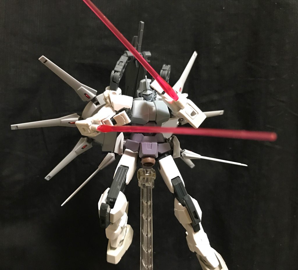 ビームトンファーと籠手。多少の攻撃なら防げる。