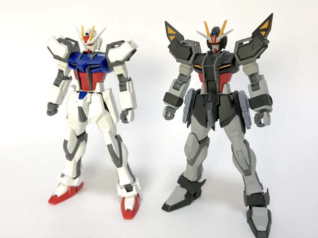 ストライクとの比較。