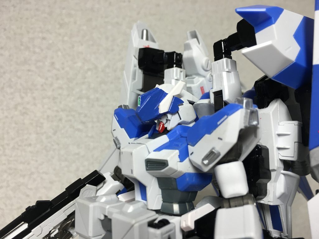 センサー強化型頭部