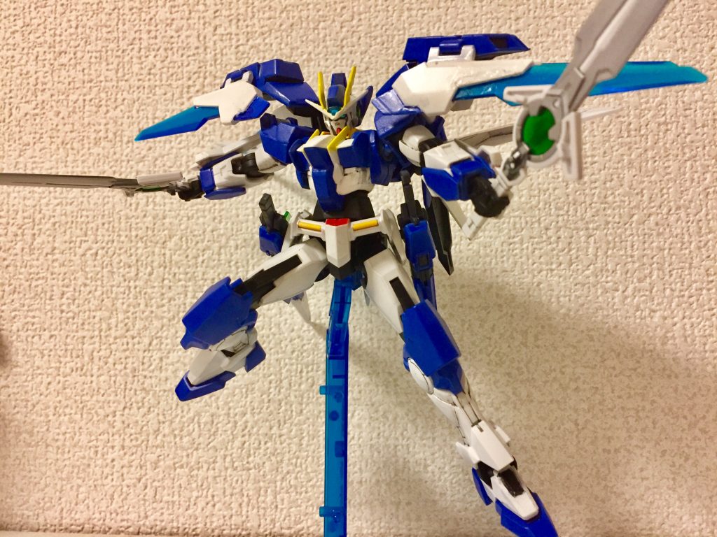 GNダイバーソード
刀身の色は、シルバーに変更している。