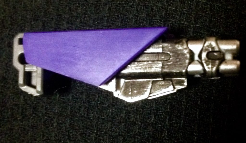 腕部ガトリングのチッピングと出し入れした時に出来るであろう塗装剥げを意識して塗装しました