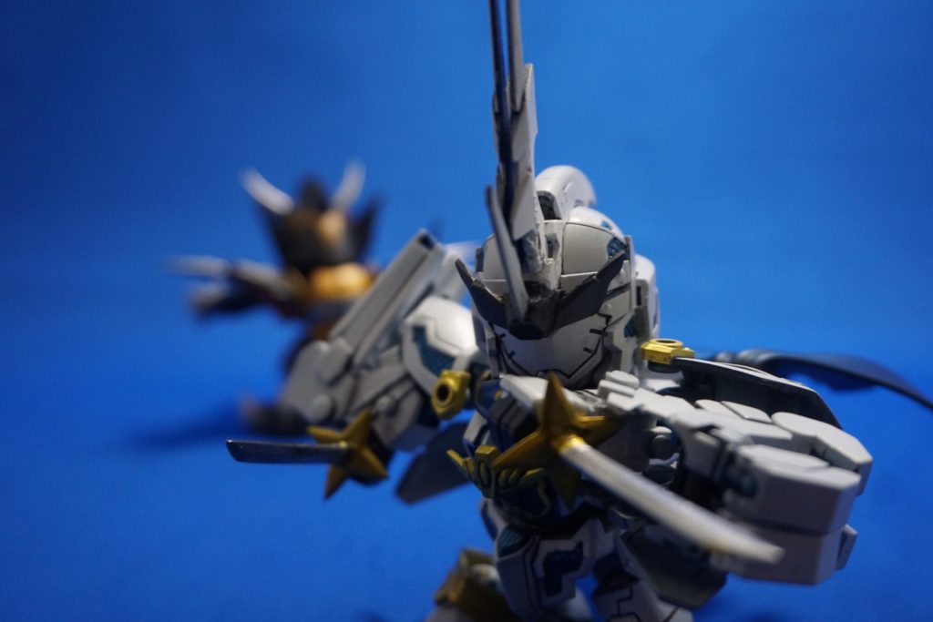 変移抜刀 殺女斬り!
カクレモードから放たれる、変幻自在の抜刀術!