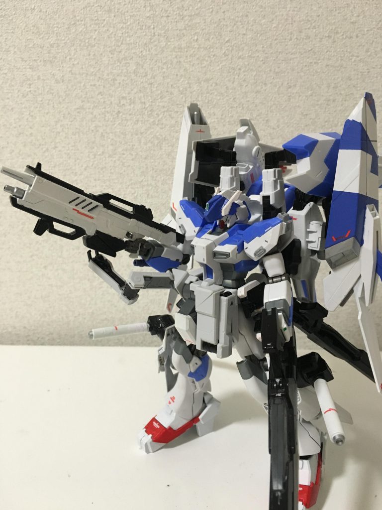 Eパックはサブアームで交換