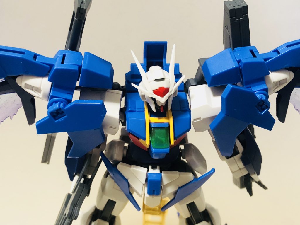 胸部のアップ。クリアパーツのなかは傷の部分の色を塗って強調してます。