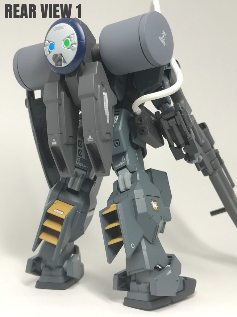 バックパックはマークⅡのビルダーズパーツ
を使用して大型化させた上に、航続距離
延長の為、プロペランタンクを増設。
加えて早期警戒用のレドーム設置と、
なんでもアリアリの機体になってます。