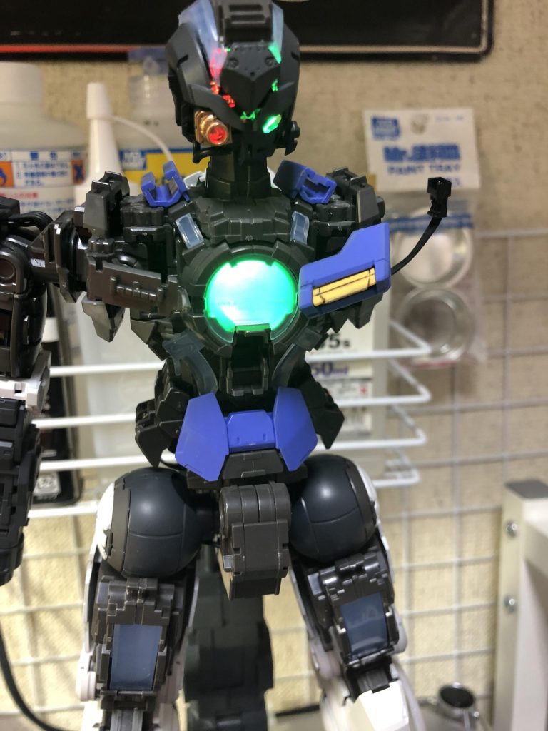 フレーム塗り直しカメラアイ塗り分けしてみました