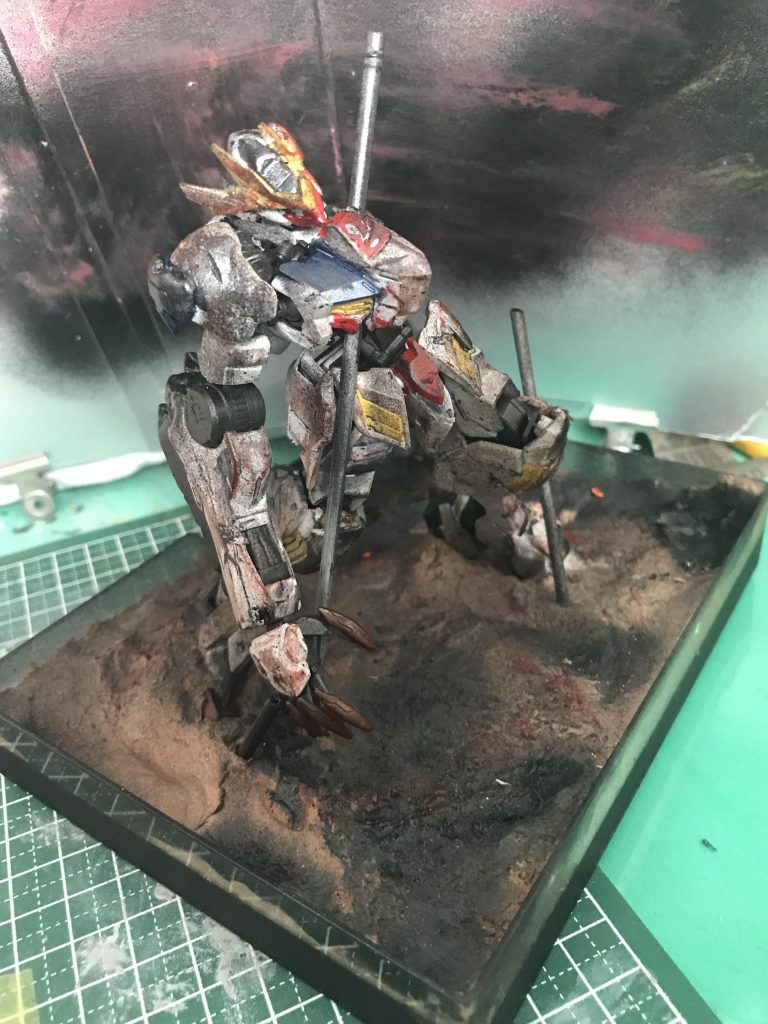 ダインスレイブが一直線に見えるようにするのに少し大変でしたがちゃんと見えるようにできました！