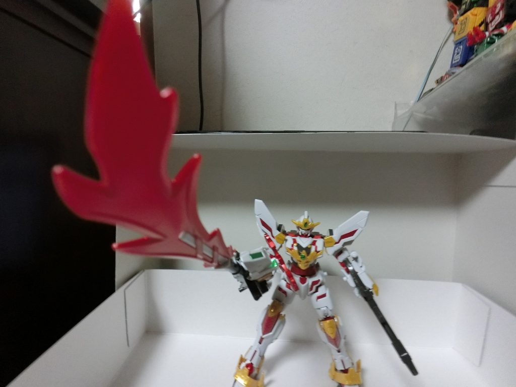 きめの一枚。なお、後で気づいたがSDの頭パーツをつけ忘れてた