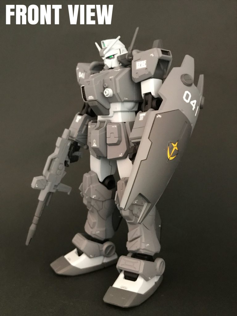 色々ミキシングしており、取り敢えず
頭と上半身が特徴的なので、陸ガンの
カスタム機として位置付けてみました。