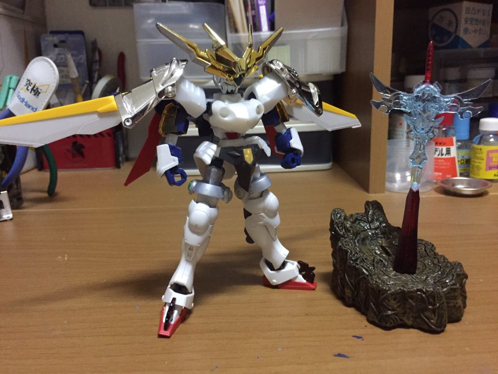 リアル形態。
頭はHGユニコーンを使用してます。