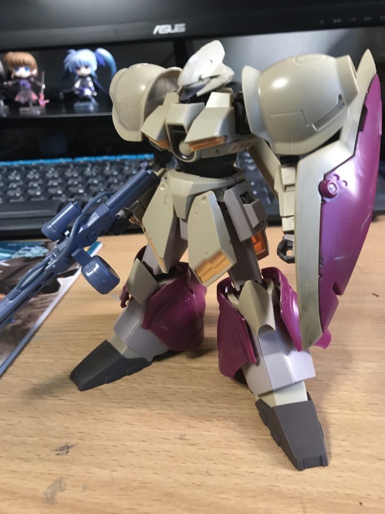 ガルバルディリベイクにシーマゲルググのパーツを切り貼り