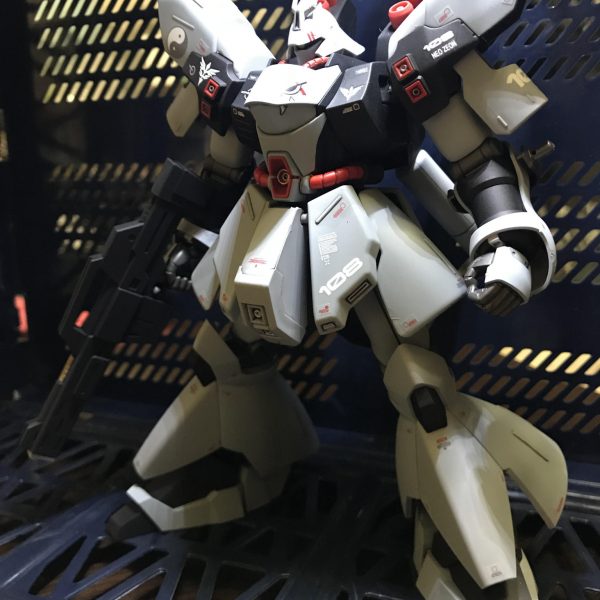 サザビー改〝サラマンダー〟