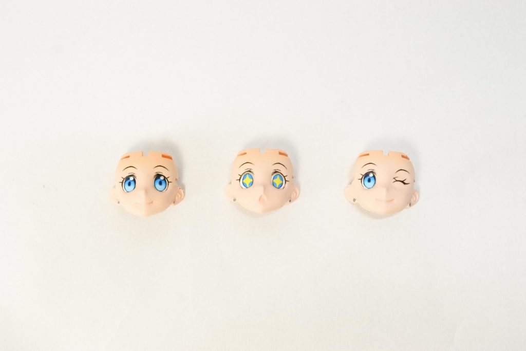 顔差分には正面顔。第19話ナデシコアスロン時に見せたキラキラ顔。ウインク顔の３つを作成。