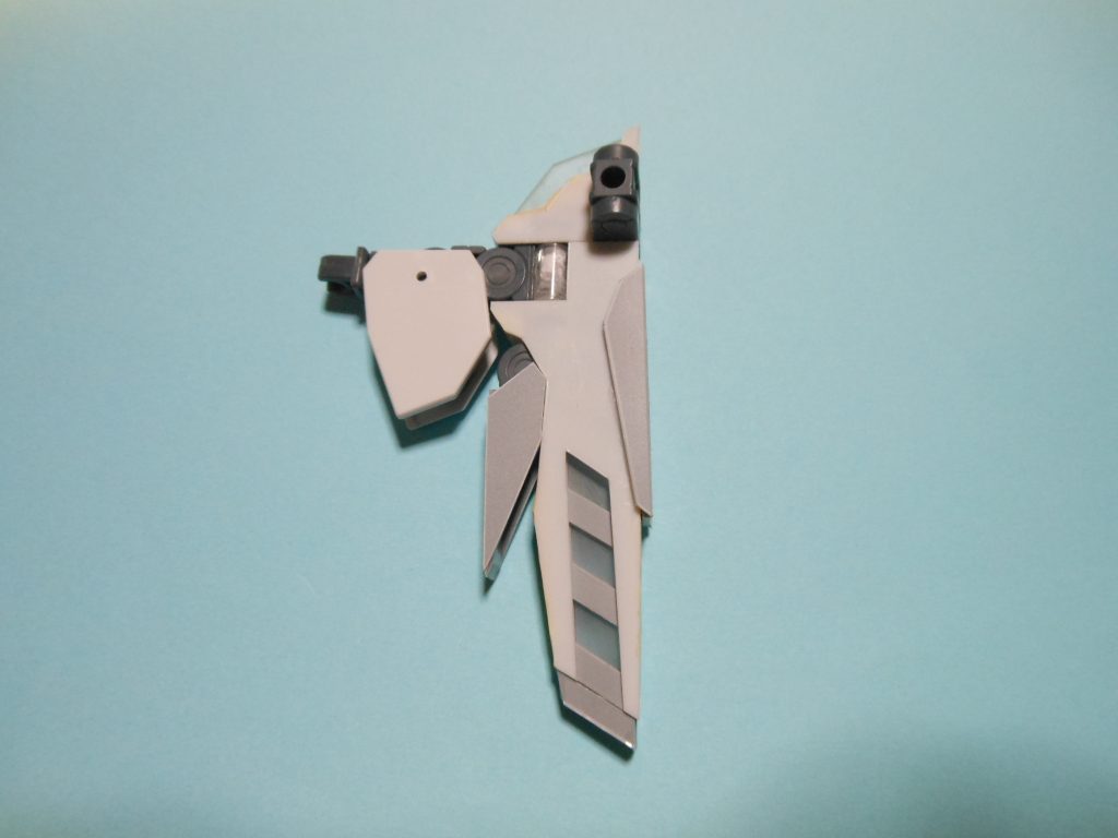 ウイングバインダーはプラ板、ボールデンアームズ、ジャンク等で自作しています