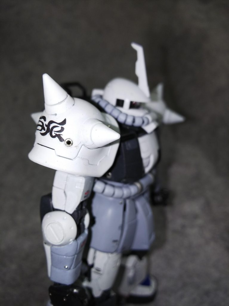 RGザク改造MS-06R1-Aシン・マツナガカスタム–3枚目/制作者：みっつ