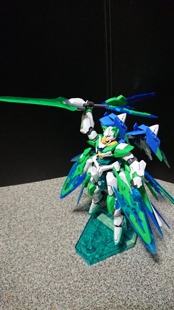 必殺技1
「ヴァルキュリア・ランサー」
槍と背後のソードビットを合体させることにより、貫通力特化の投擲技となります。