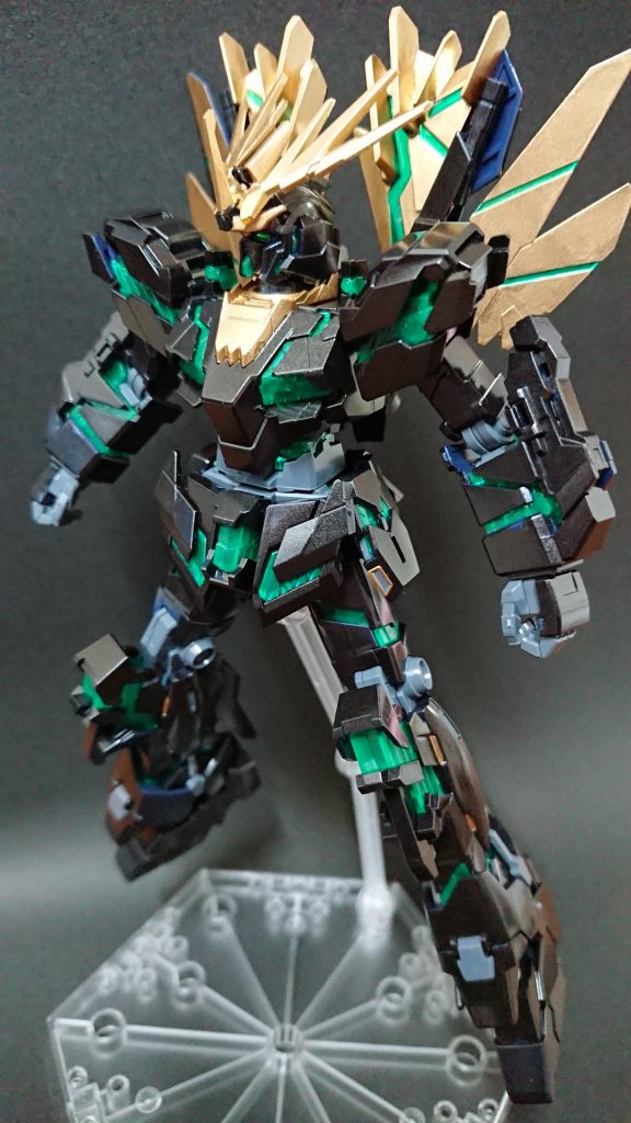 バンシィ デストロイモード 覚醒Ver