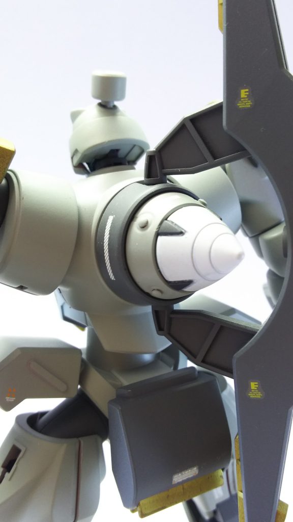 疑似太陽炉アップ。
基部のディティールは虫ピンを使用してみました。