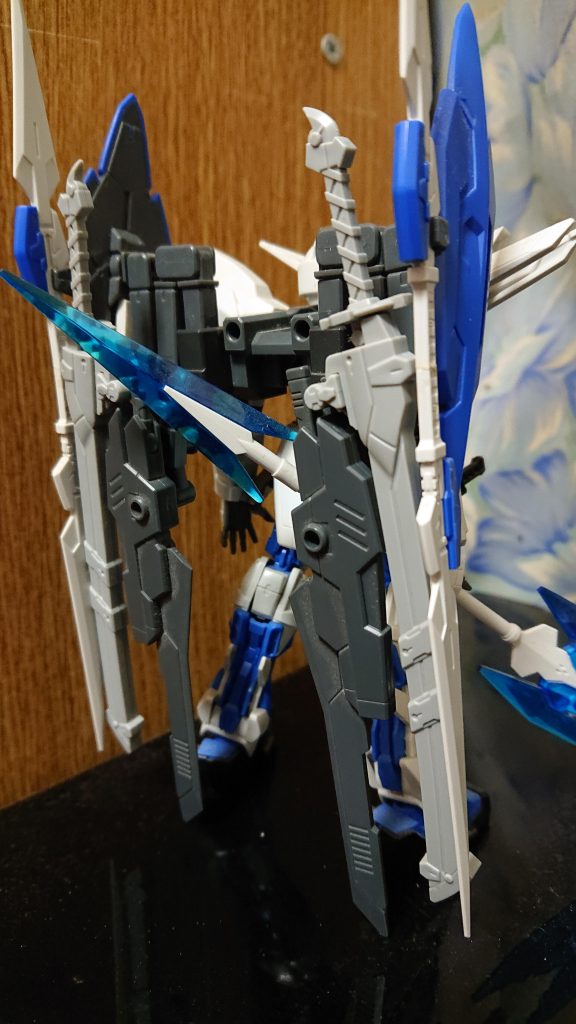 シュベルターガンダム–2枚目/制作者：ゴン蔵5世