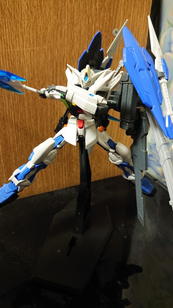 シュベルターガンダム–3枚目/制作者：ゴン蔵5世