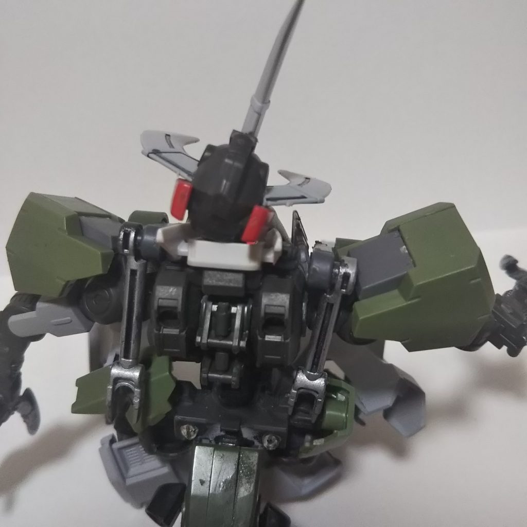 (写真は分かりやすくバックパックを外してます！)