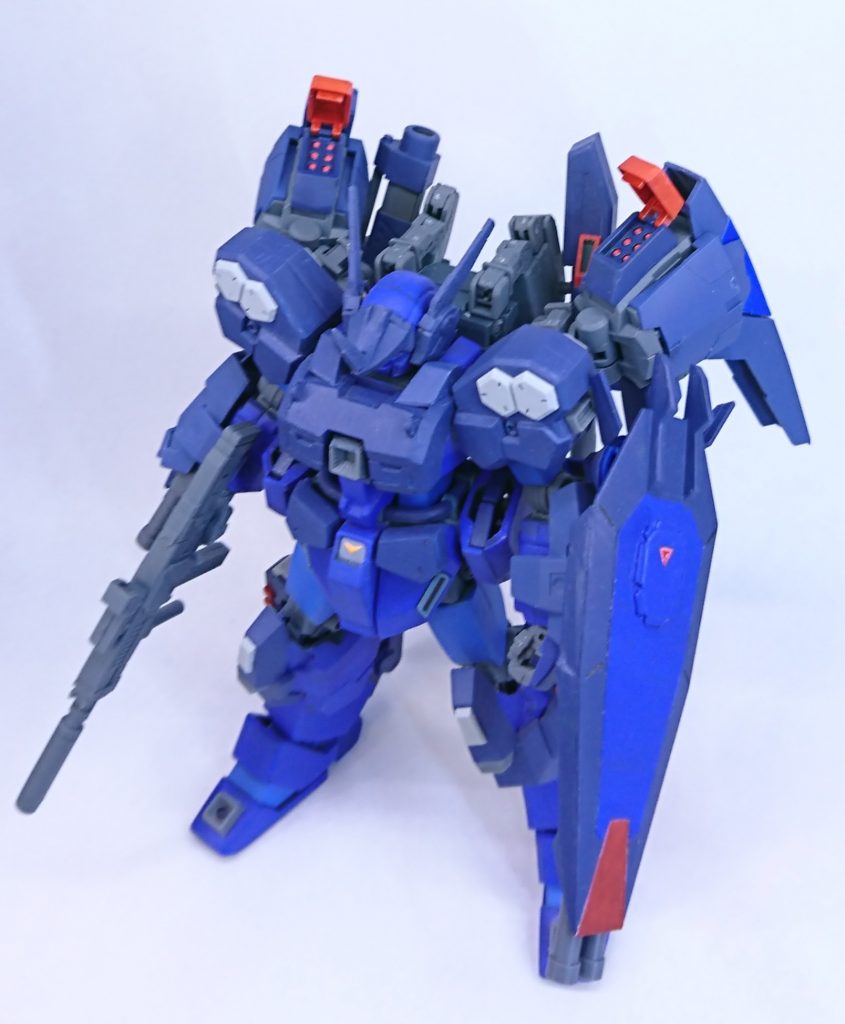 ブースター上部からミサイルポッド