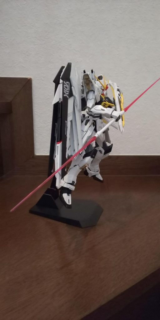 フリーダムガンダムν–2枚目/制作者：ユウスケ