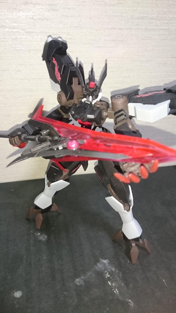 ベリアルのポーズショットも