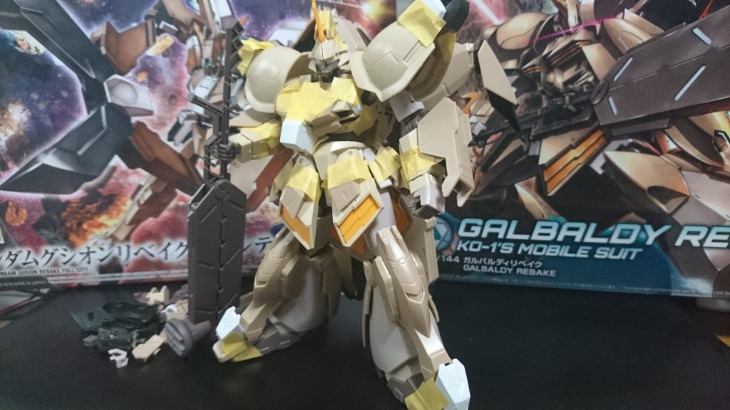 塗装前
フルシティの装甲を好き勝手に張り付けました。
この時点からだいぶゴツいです(笑)