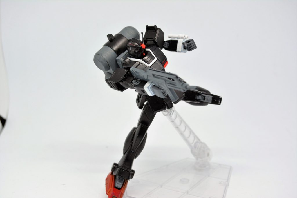 局地型ガンダム–5枚目/制作者：兜龍