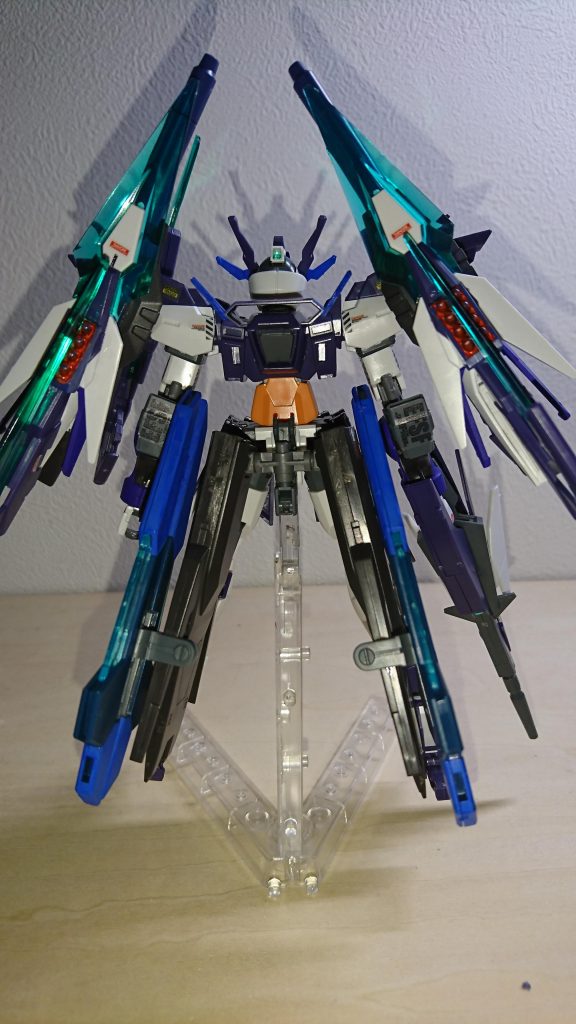 デカールを貼り終えた状態