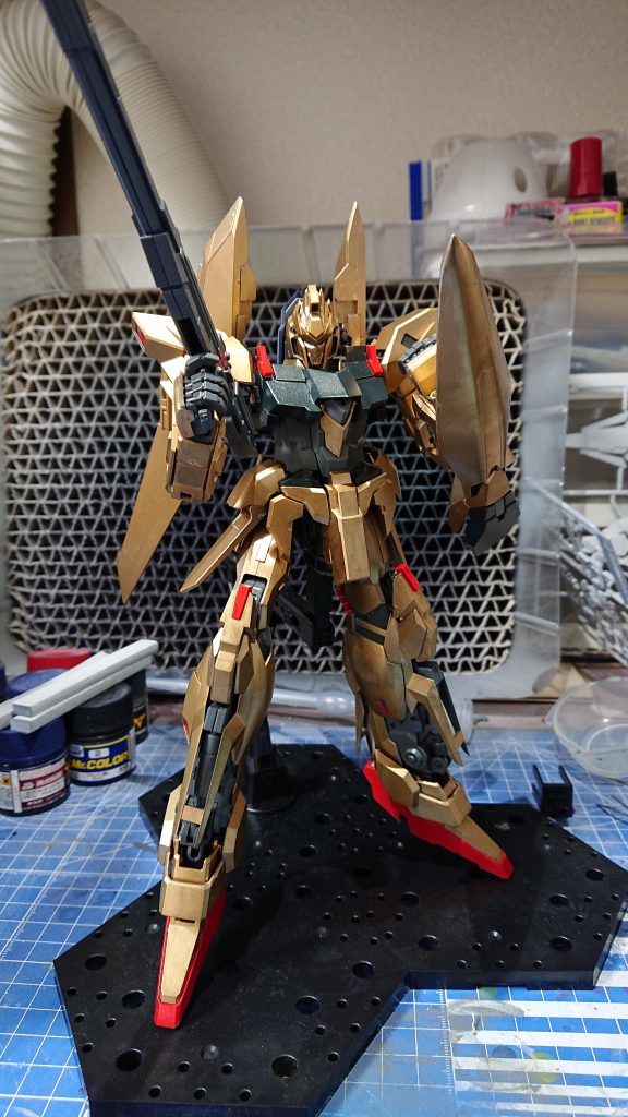 ぶっちゃけ塗装の悪さが目立ちます