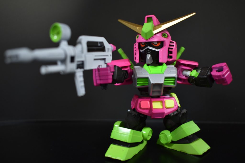 武器はモチーフのものをイメージしてなんとなくで塗装。ガシャコンライフル