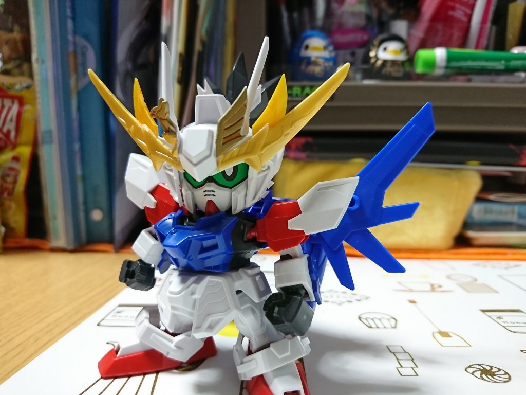 初期段階。BBビルドストライクとストライク劉備を合わせて制作。